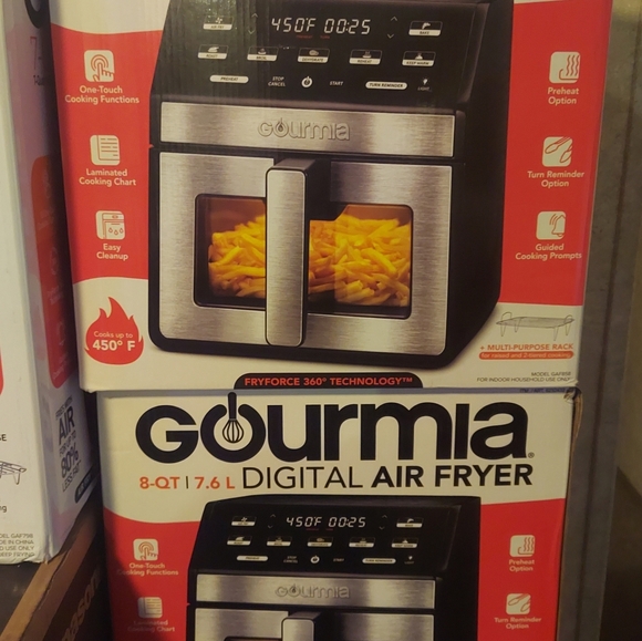 Gourmia Digital Air Fryer - Black and Silver